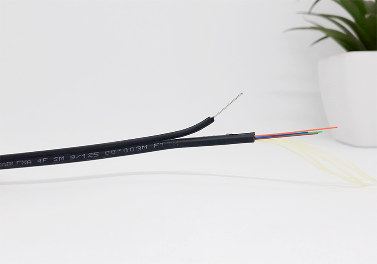 Cáp quang treo Singlemode 4FO FTTX KCO (KOCENT)